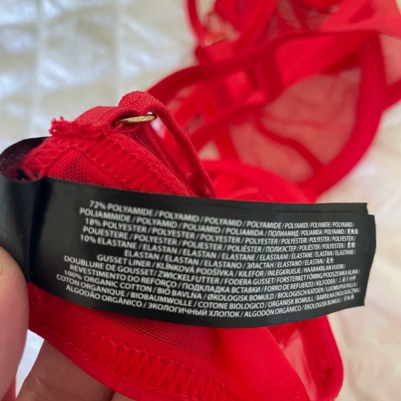 Bluebella Red Sabina lace suit NWOT - Picture 13 of 14